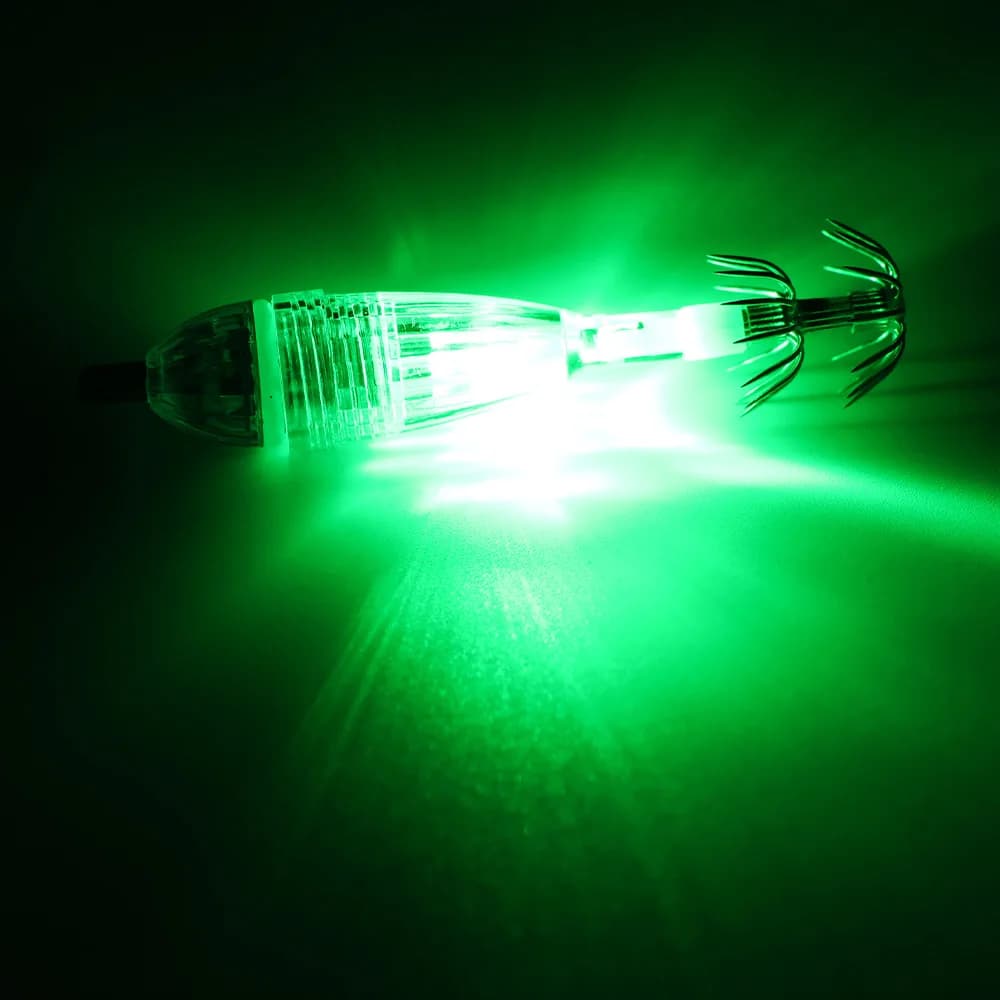 2 lumières de pêche avec hameçons LED clignotantes pour attirer calmars la nuit sous l'eau