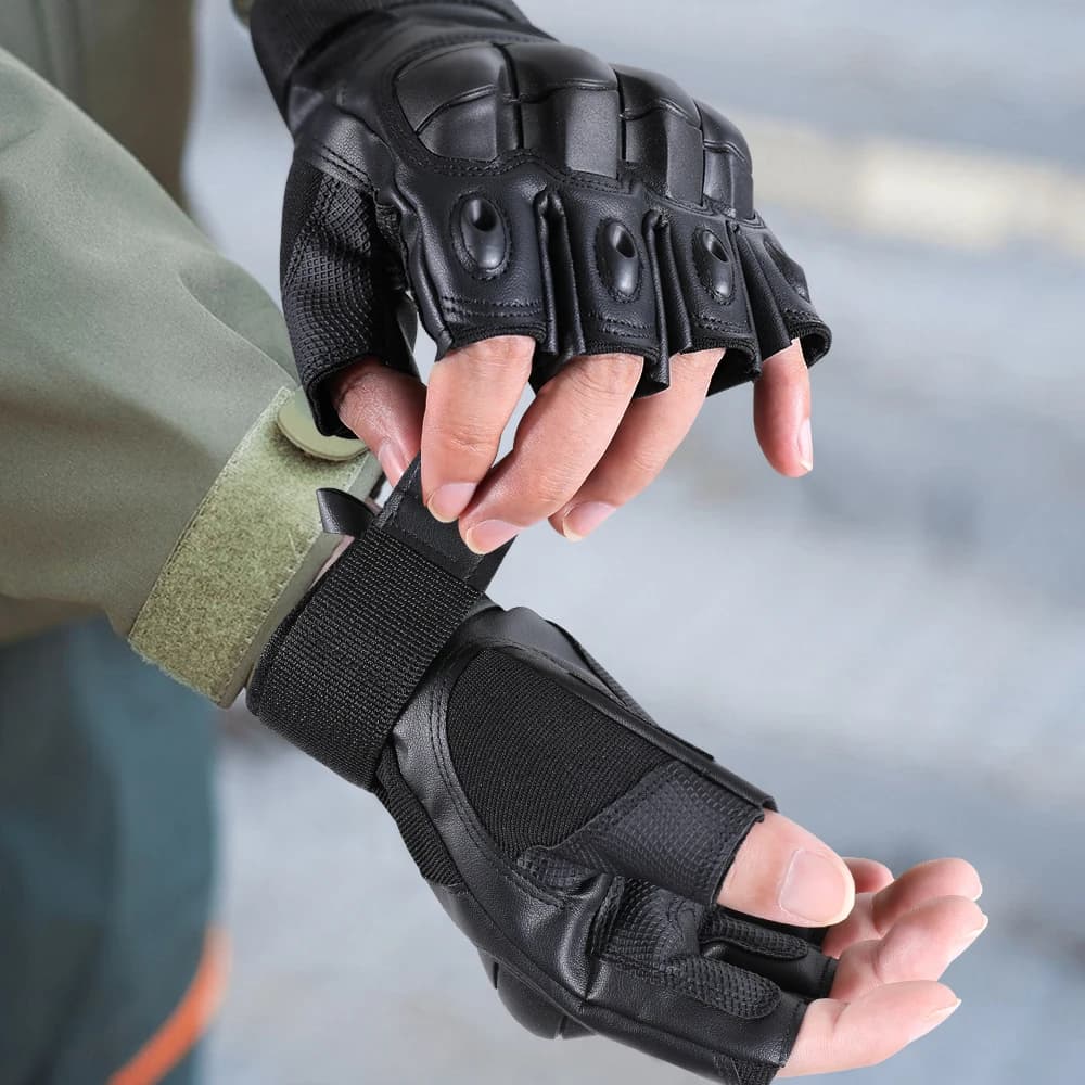 Gants mi-doigts avec protection rigide pour pêche sportive et outdoor - Hommes actifs