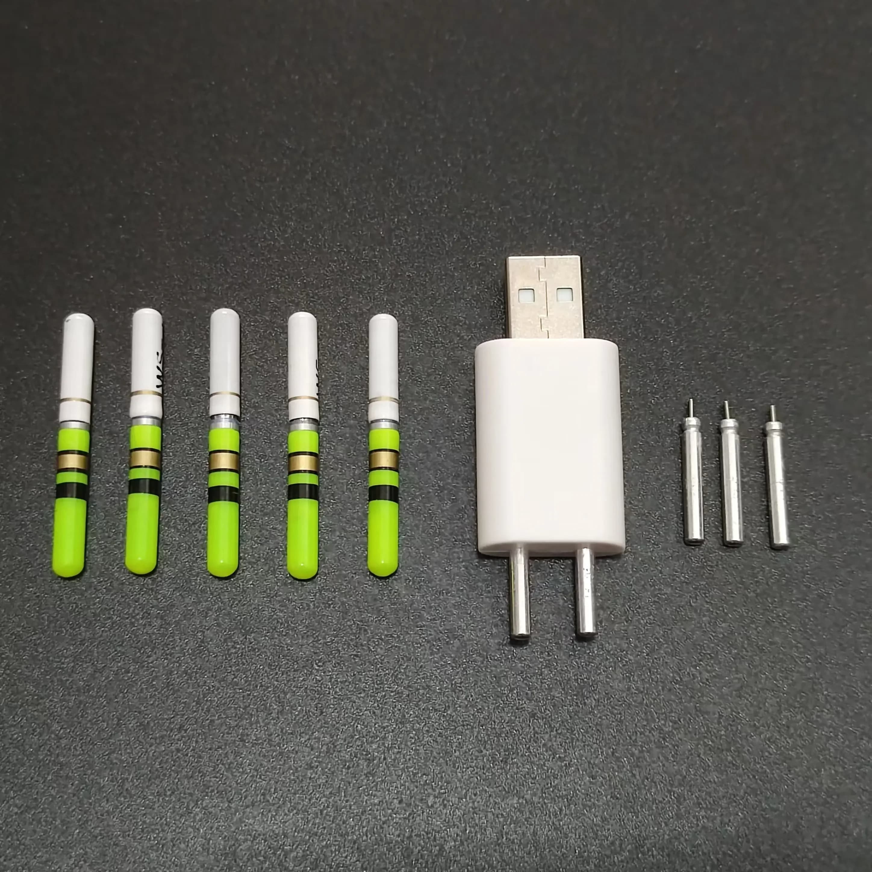 5 bâtons lumineux LED étanches avec chargeur et piles rechargeables pour la pêche de nuit