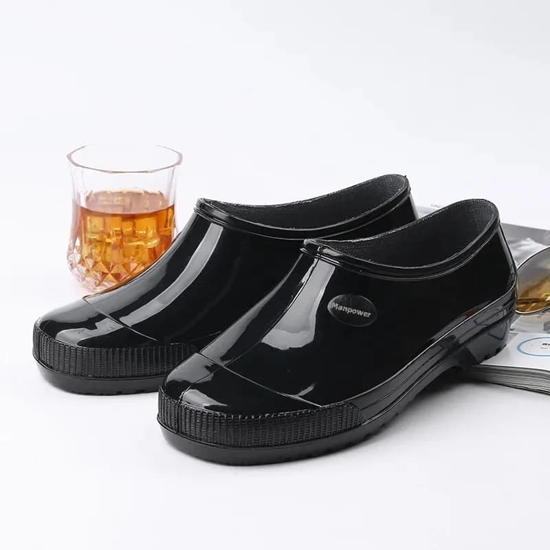 Bottes de pluie été hommes adolescents anti-dérapantes résistantes plastique basse tige