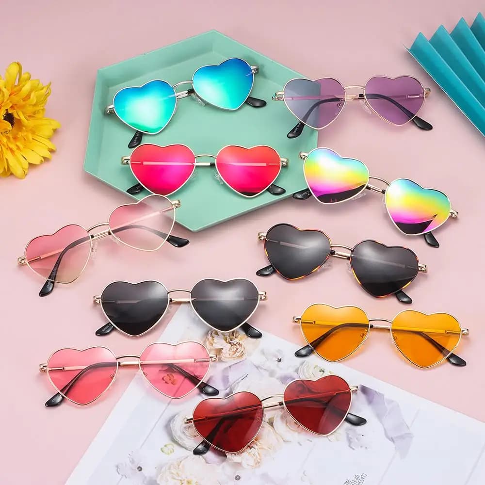 Lunettes cœur métal UV400 polarisées pour femmes - accessoire mode fantaisie et protection solaire