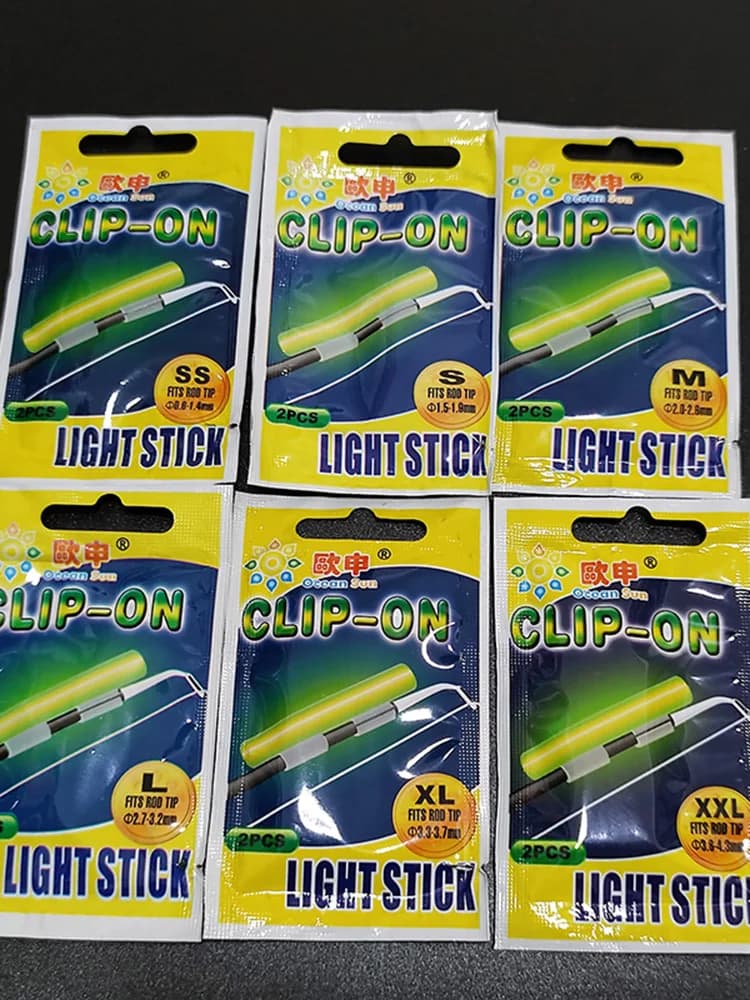 Lot de 100 bâtons lumineux fluorescents pour pêche de nuit, clipsables sur canne, tailles S à
