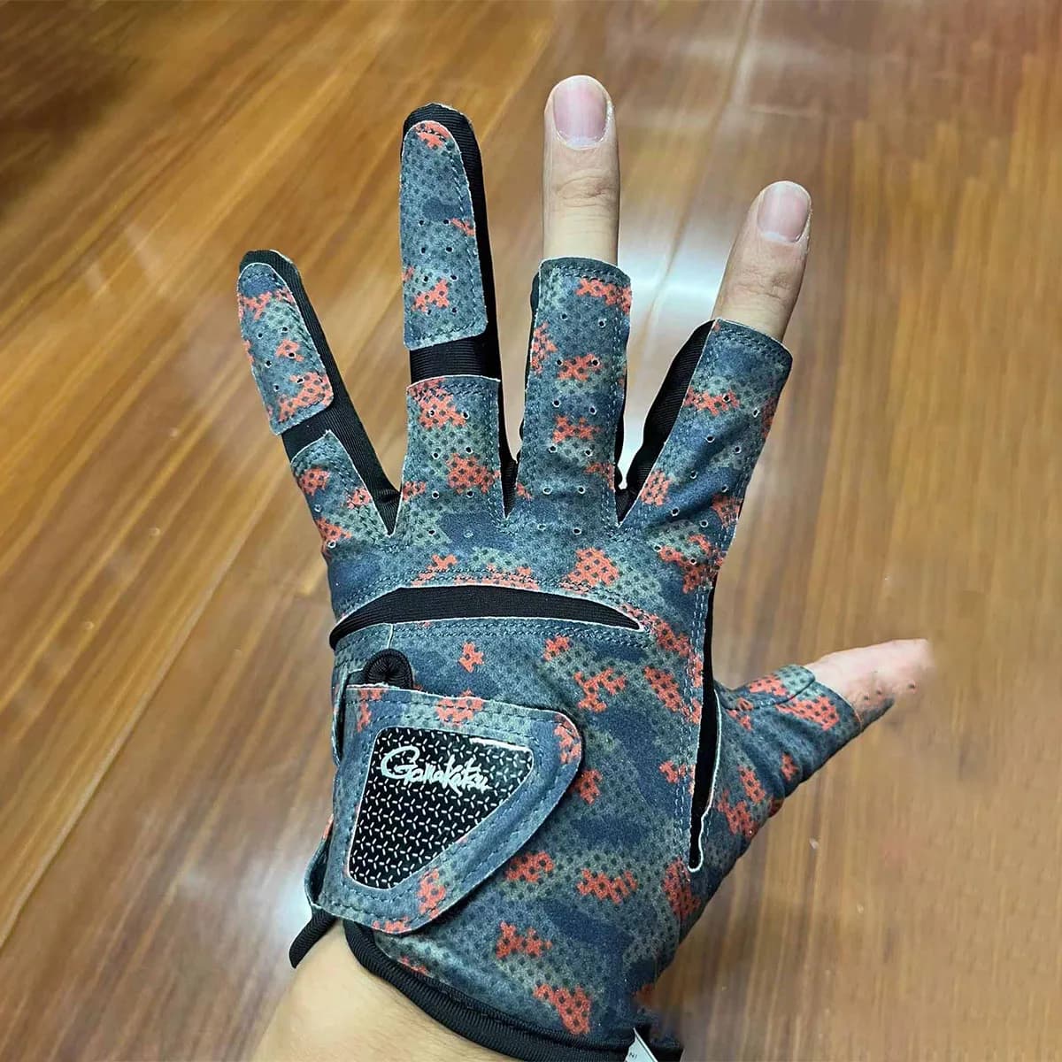 Gants Gamakatsu 3 doigts anti-dérapants - Protection solaire pêche à la mouche été