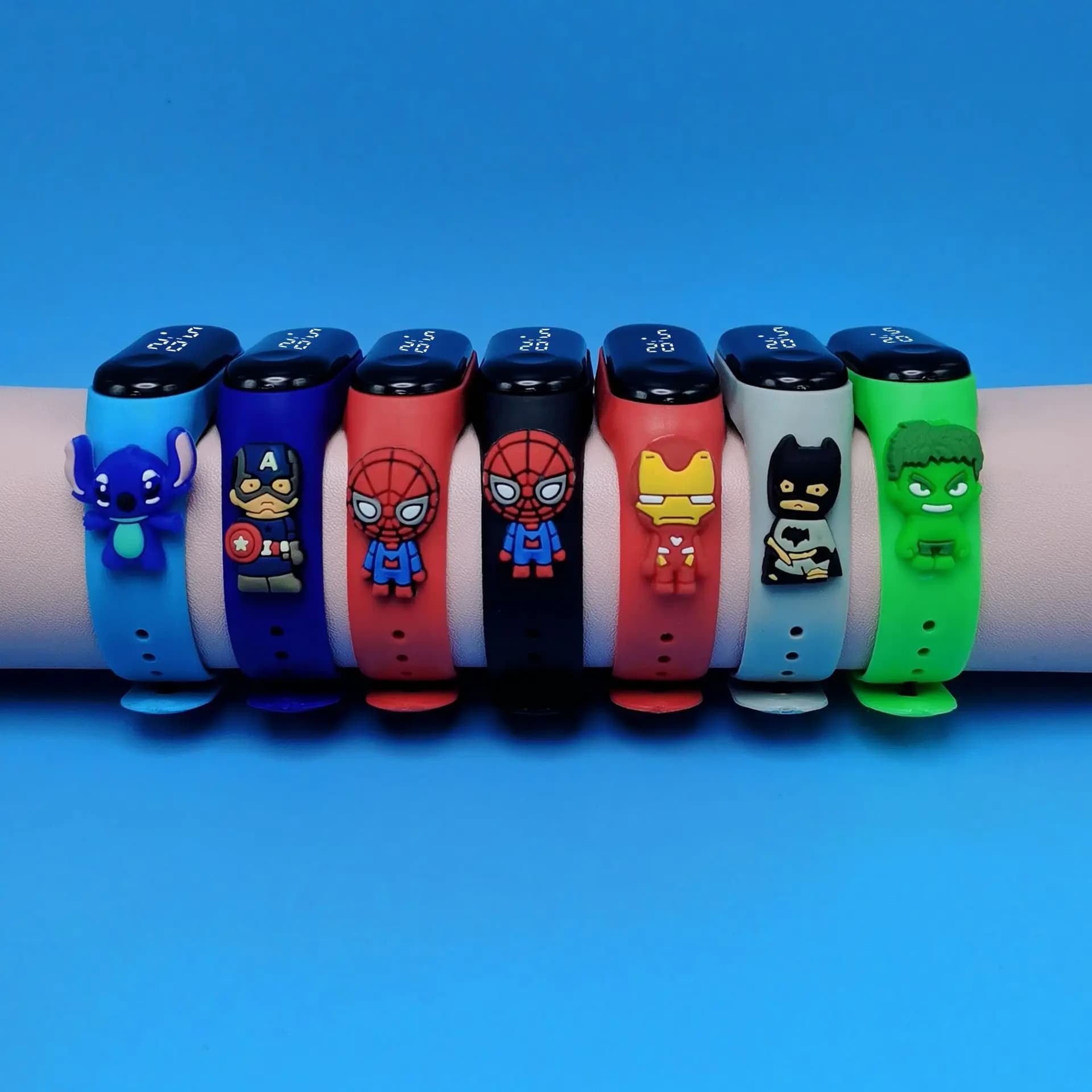 Montre enfant Marvel digitale LED étanche cadeau fête garçon fille montre électronique cartoon