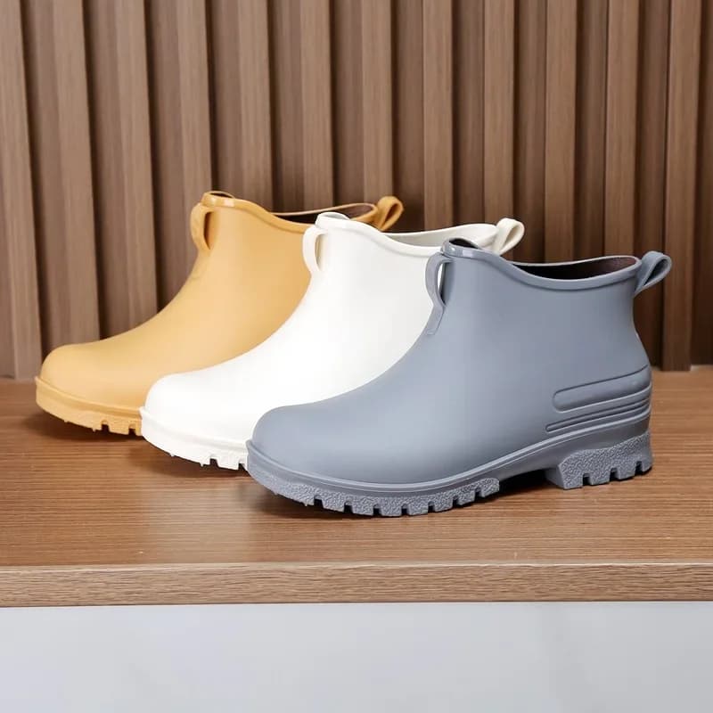Bottes pluie unisexe 2024 mode extérieur imperméables légères polyuréthanne couvre-chaussures cheville