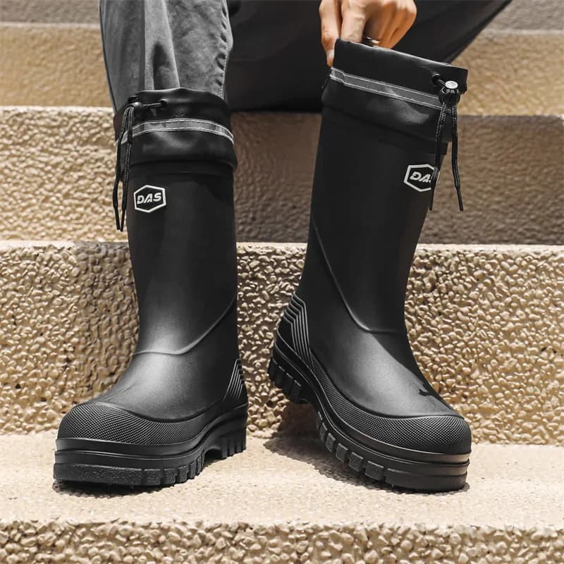 Bottes de pluie mi-mollet hommes confortables en PVC pour pêche extérieure et cuisine anti-dérapantes