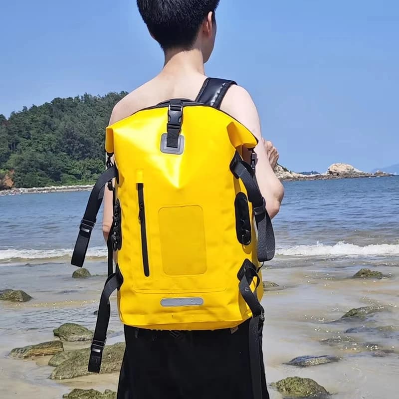 Sac à dos étanche 30L pêche randonnée kayak plongée avec compartiment pour appâts et matériel