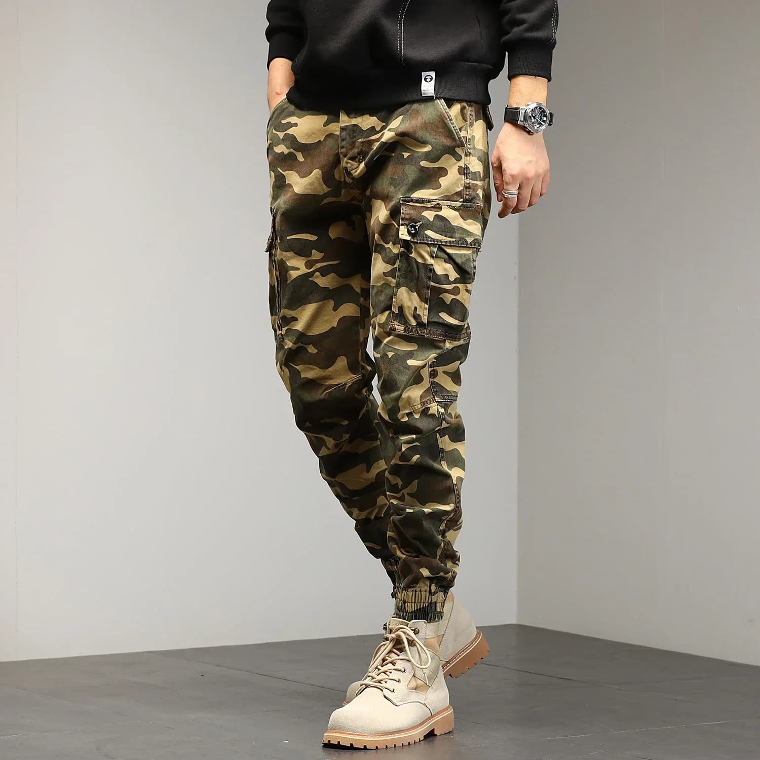 Pantalon cargo rouge camouflage HIQOR - Style streetwear pour pêche urbaine et outdoor fashion