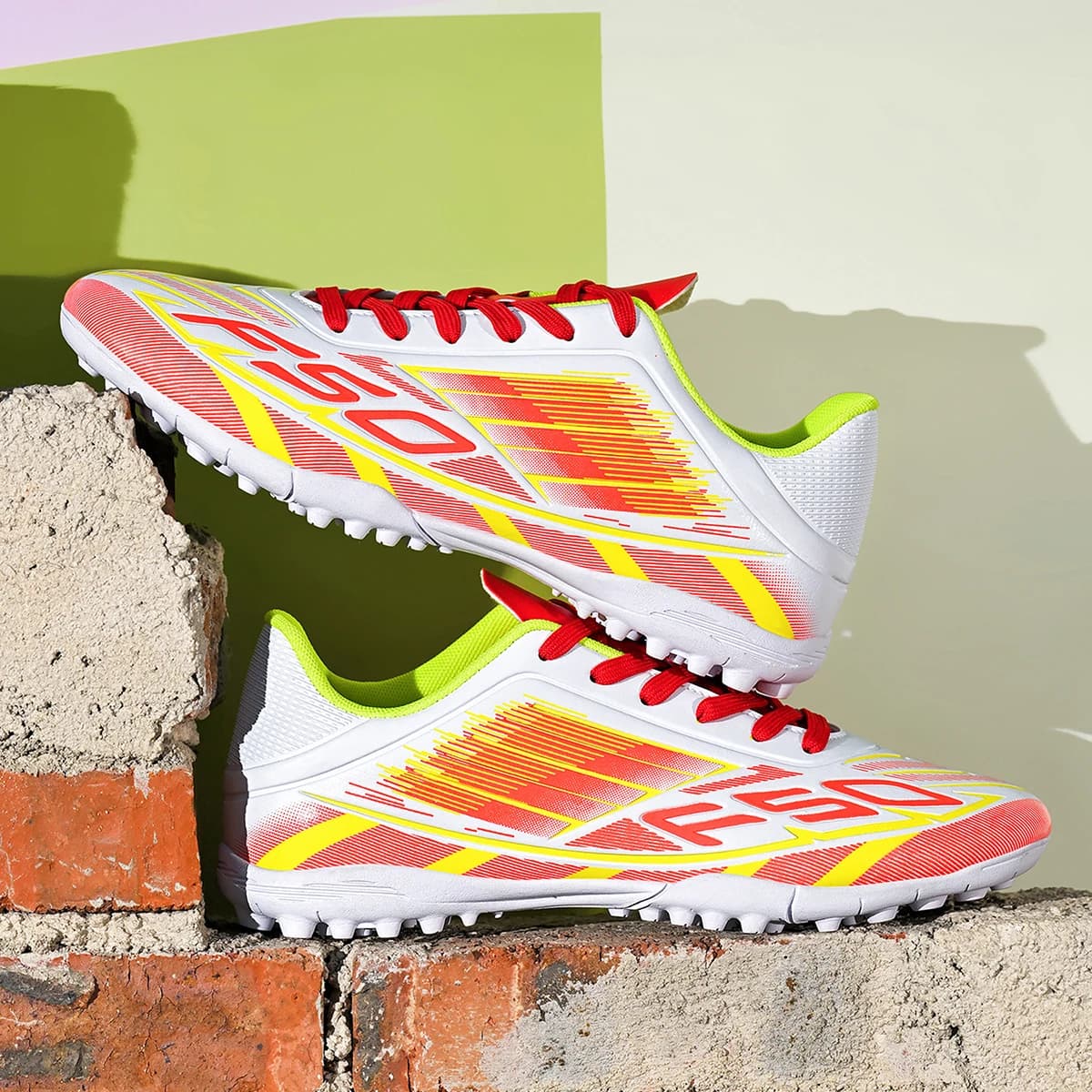 Chaussures de football TF durables et respirantes pour terrain synthétique - Quatre saisons