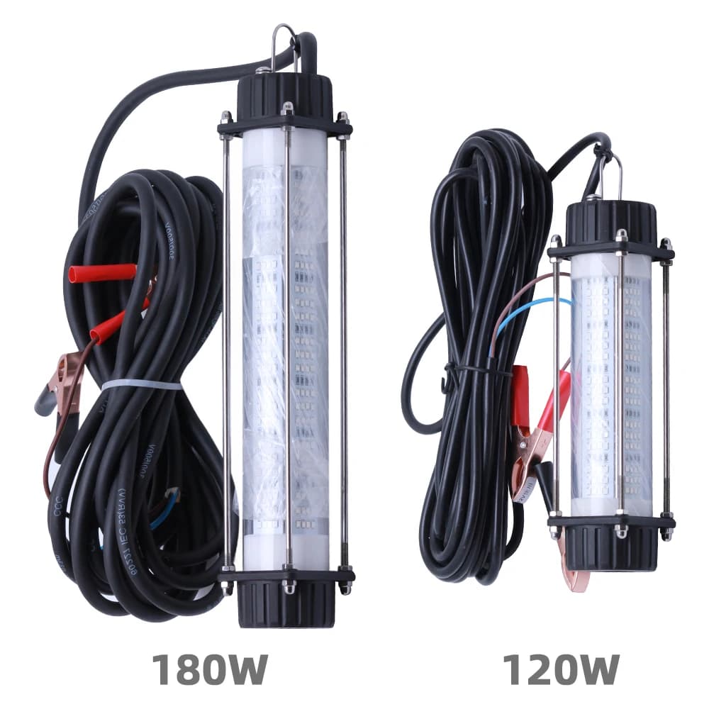 Lampe de pêche puissante à large spectre pour attirer efficacement les poissons