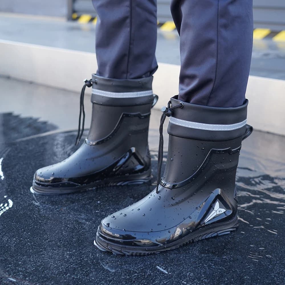 Bottes de pluie homme style britannique chaudes antidérapantes imperméables avec lacets pour automne hiver