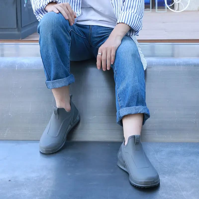 Chaussures de pluie homme cheville imperméables - Bottes en caoutchouc de qualité pour homme fashion et pratique