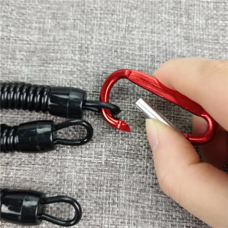 Lanière rétractable 22cm avec mousqueton pour pêche - Coiled tether TPU pour retenir vos outils de pêche