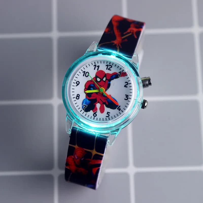 Montre enfant Spider-Man Marvel à lumière colorée, bracelet silicone étanche 3 bars, idée cadeau jouet garçon