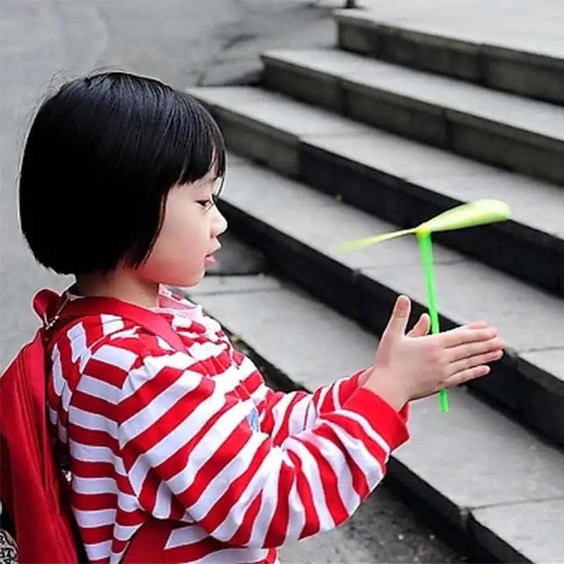 5/30Pcs Dragonfly Propeller - Jouet volant manuel pour enfants, jeu extérieur sportif et cadeau original