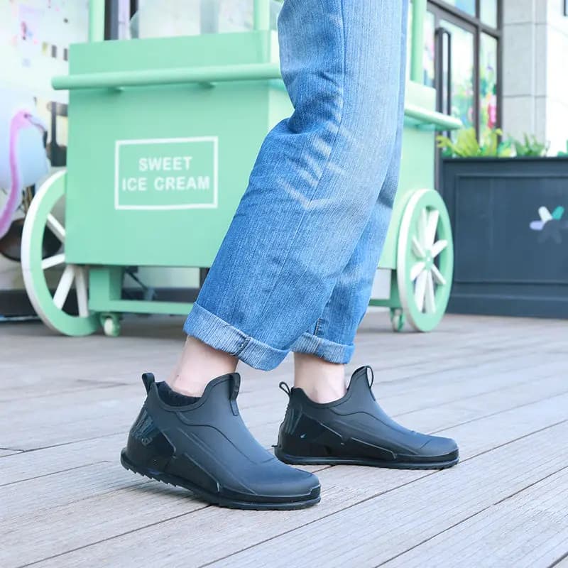 Chaussures de pluie homme cheville imperméables - Bottes en caoutchouc de qualité pour homme fashion et pratique