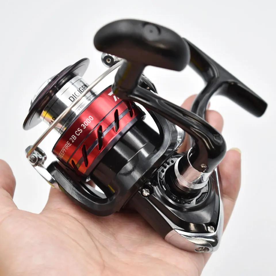 Moulinet DAIWA SWEEPFIRE CS spinning 1500-5000 ABS avec spool métal et drague 2-8kg pour pêche sportive