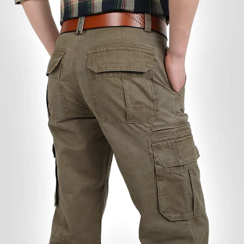 Pantalon cargo armée verte pêche multi-poches pour organisation parfaite du matériel