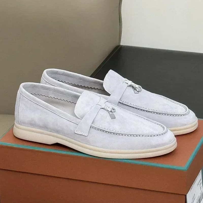 Chaussures casual britanniques intemporelles 2026 - Modèle couple à boucle métal frange