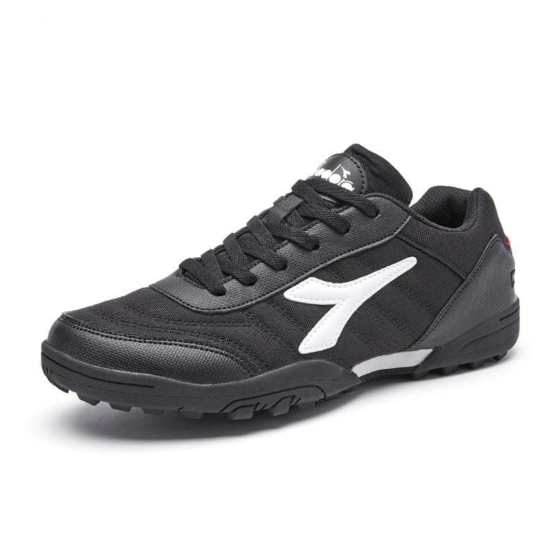 New Match Unisex Soccer Shoes Anti-slip Soccer Shoes Outdoor Professional Rivet