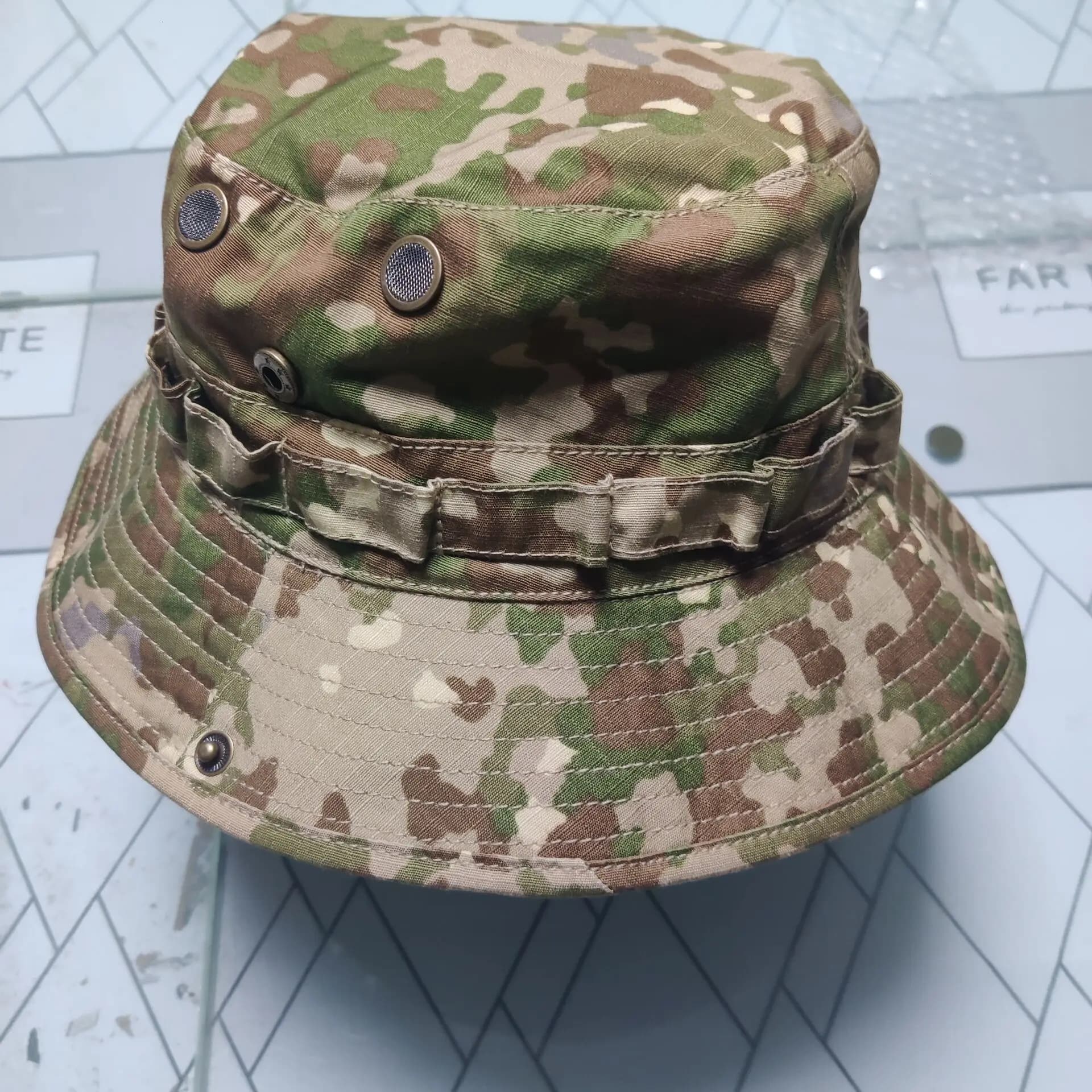 Chapeau boonie camouflage feuilles de chêne allemand pour pêche en forêt et rivière