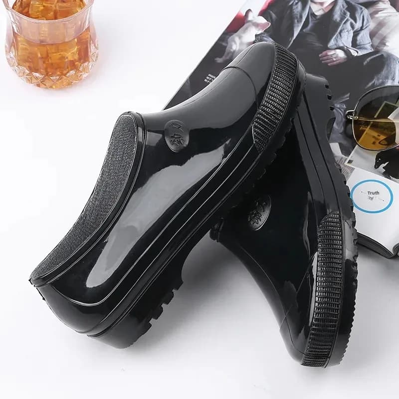 Bottes de pluie été hommes adolescents anti-dérapantes résistantes plastique basse tige