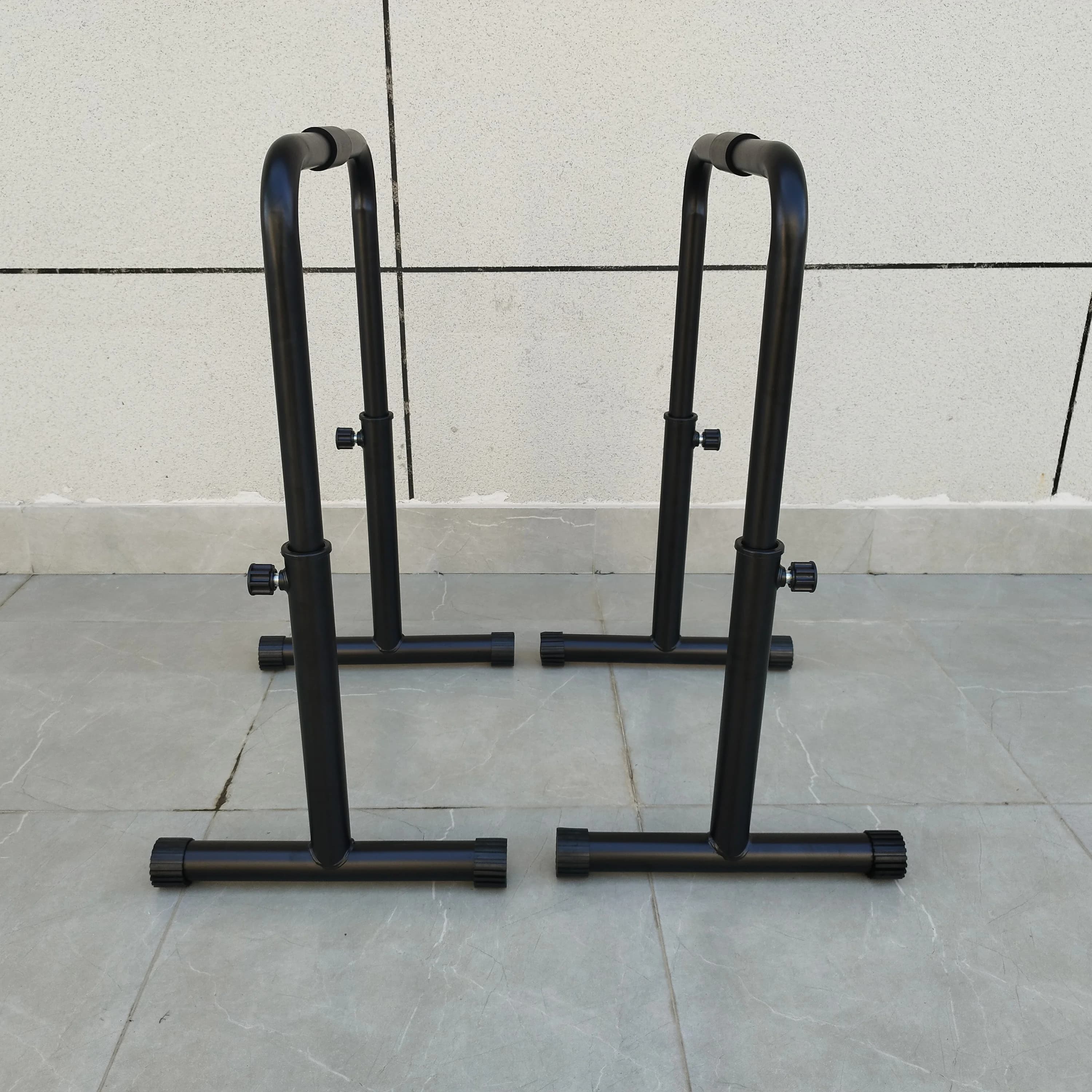 Barres parallèles ajustables pour dips à domicile - Station d'entraînement 200kg capacité - Matériel pêche sportive
