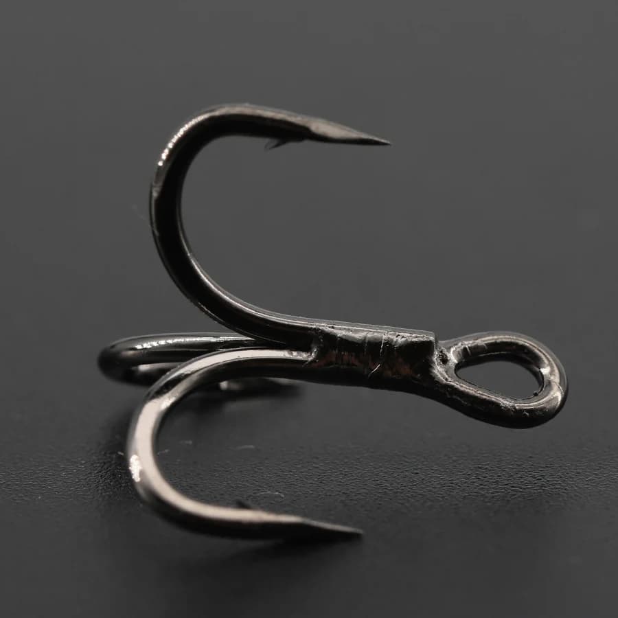 Lot de 6 hameçons triples pêche mer et eau douce 50 pièces pointus avec ardillons pour leurres