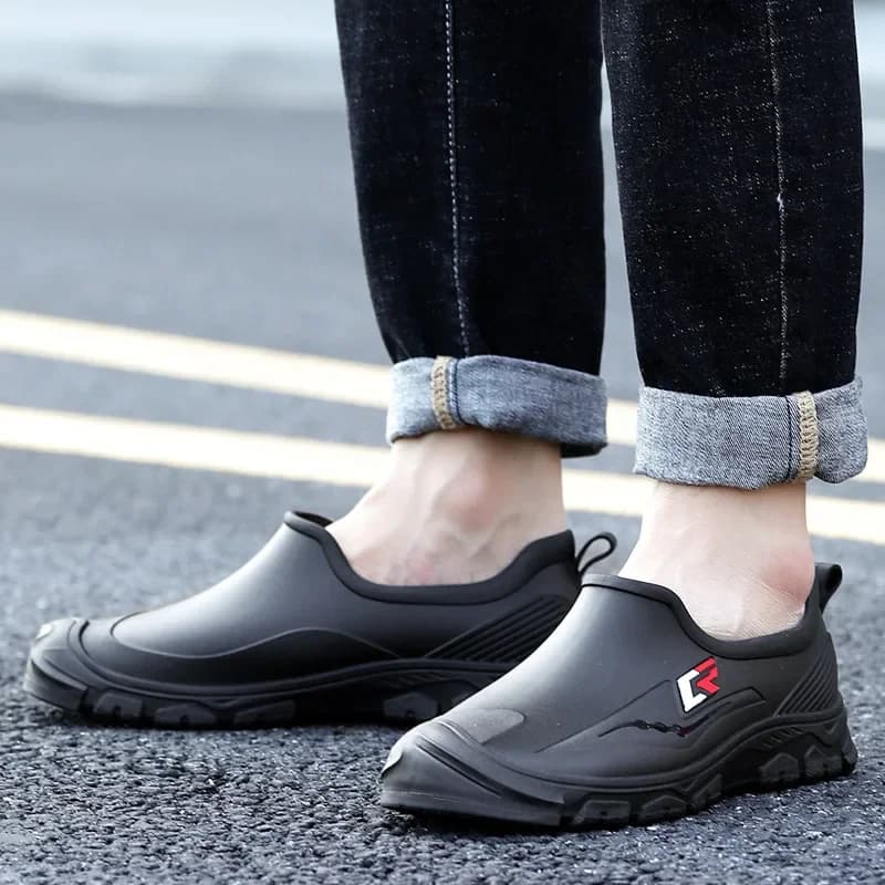 Chaussures de pluie homme PVC légères antidérapantes sans lacets semelle EVA confortables