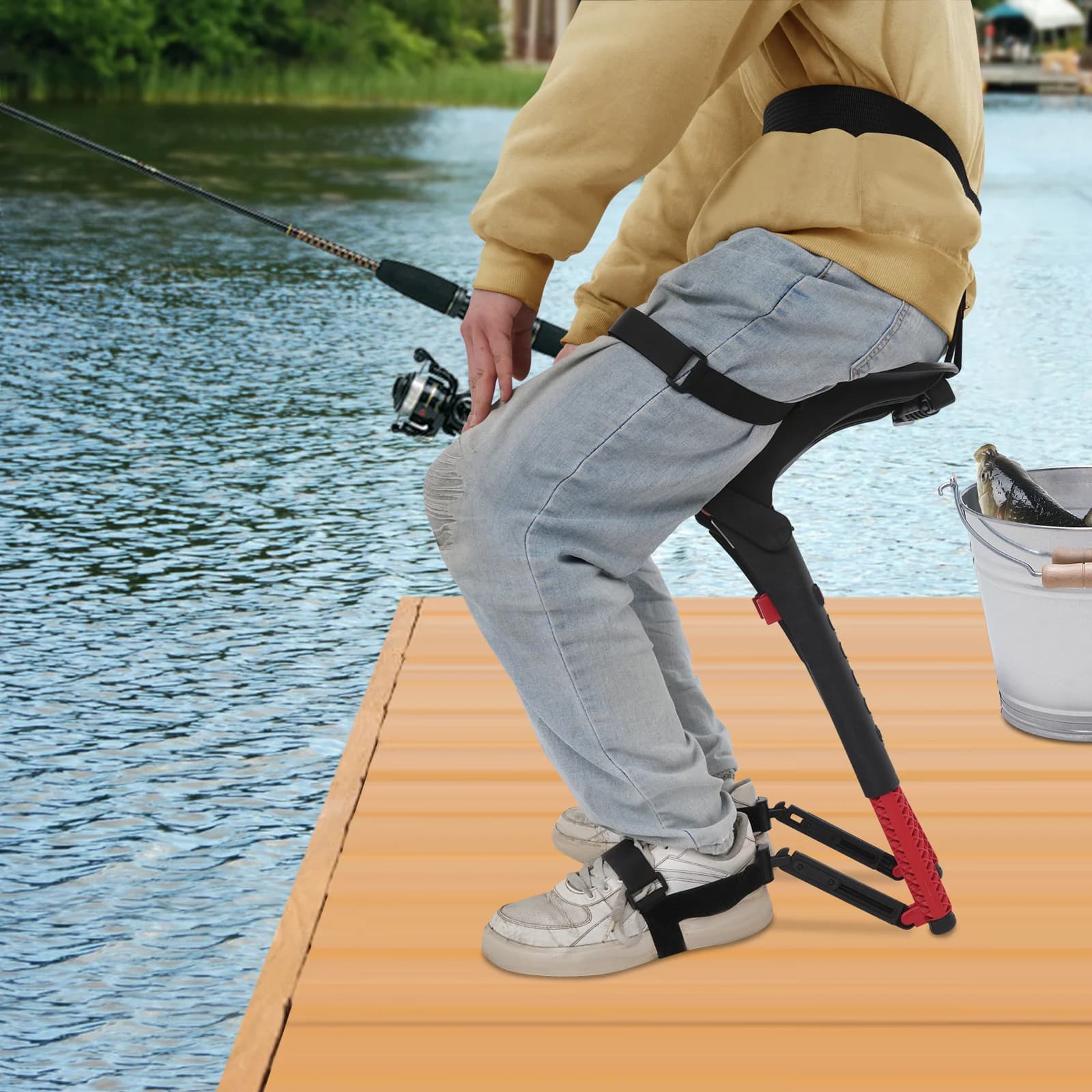 Siège pêche ergonomique réglable sanglé - Chaise portable noir/rouge charge 150kg