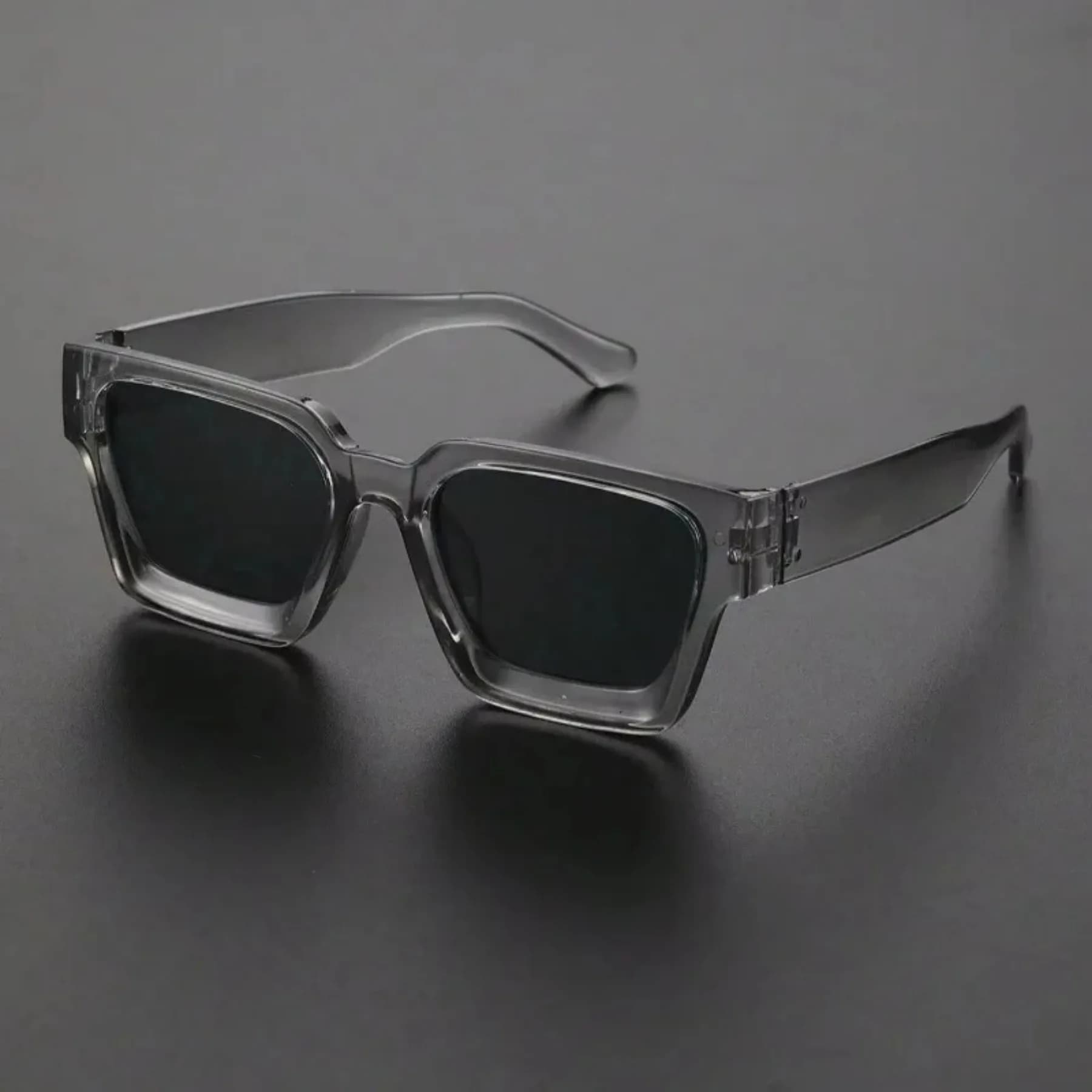 Lunettes de soleil unisexe carrées en plastique pour pêche photographique et sorties plage - style rétro