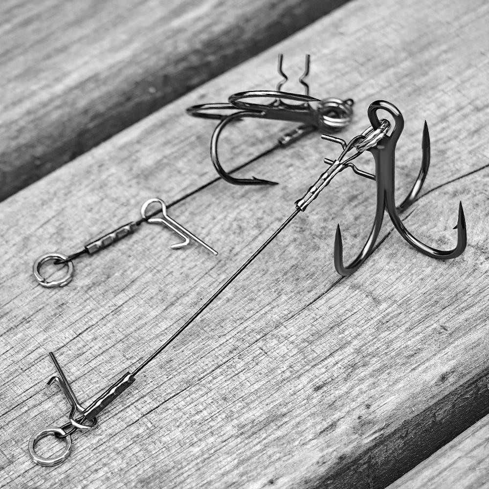 Montage stinger 3 pièces bois de rose pour brochet - Hameçons assist T #4 à #1/0