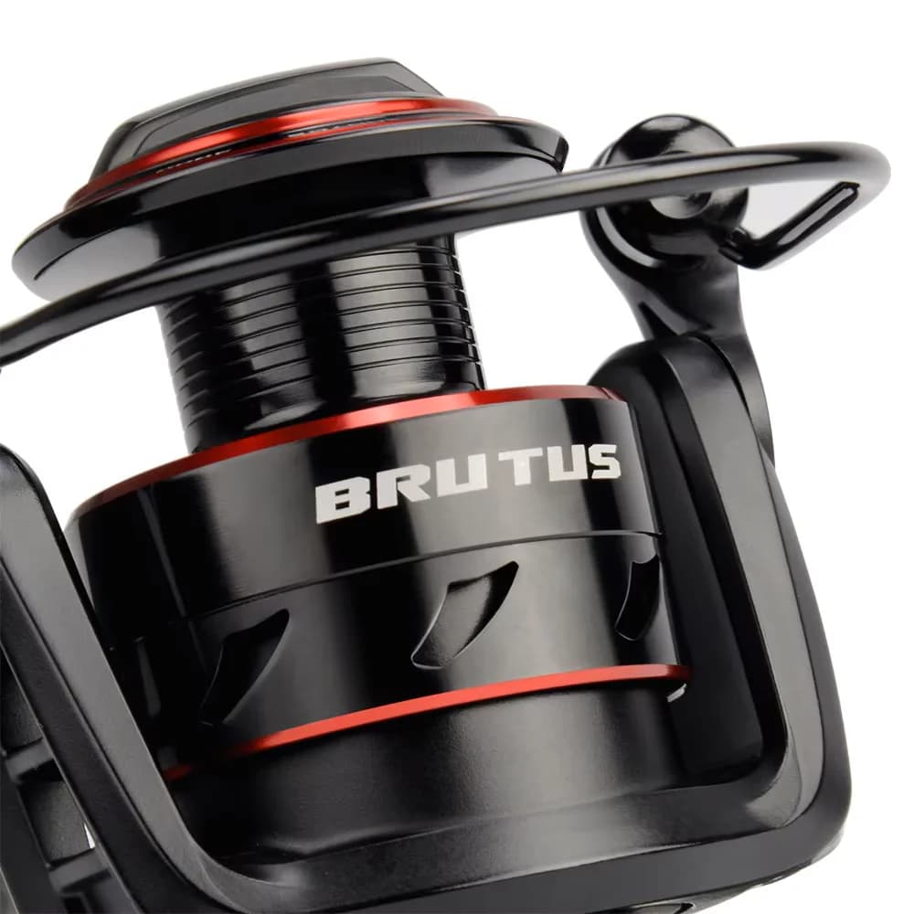 Moulinet KastKing Brutus super léger spinning drague 8kg ratio 5.2:1 pour pêche carpe eau douce précise