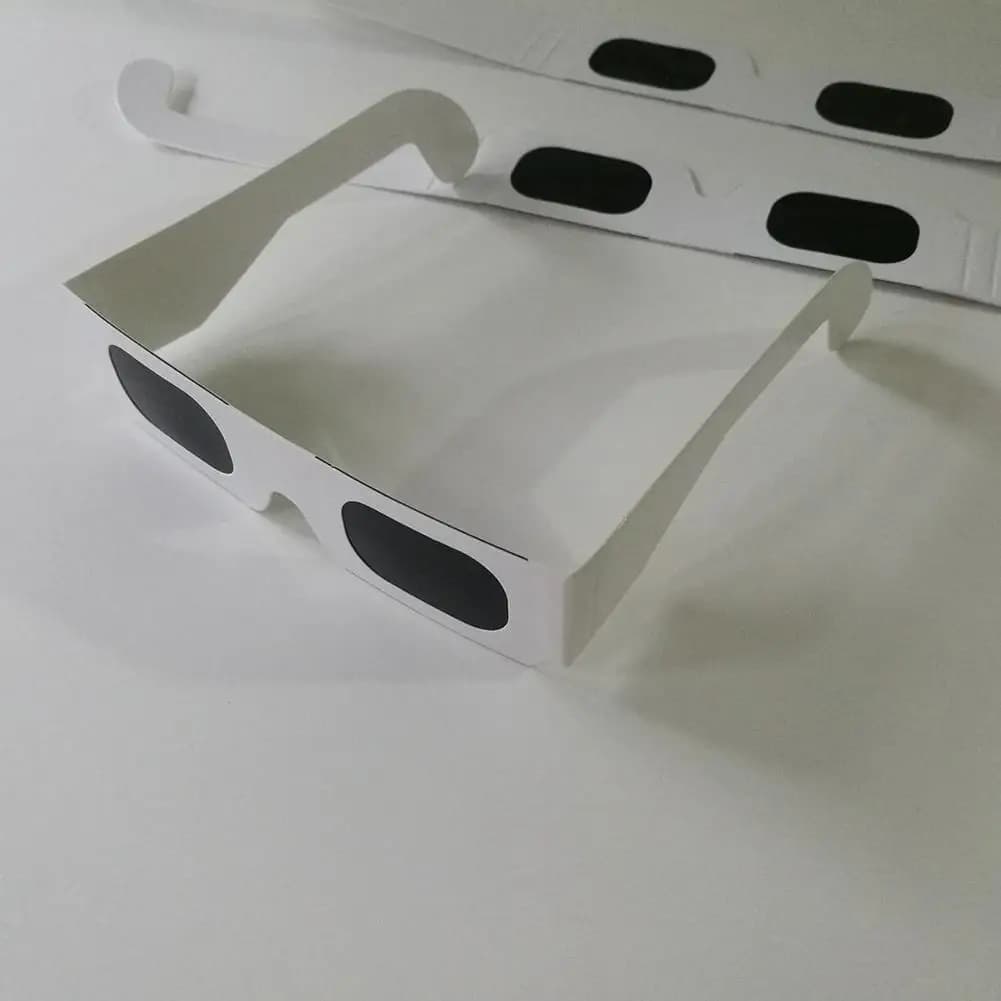 Lunettes papier éclipse solaire anti-UV protection yeux observation astronomie pêche