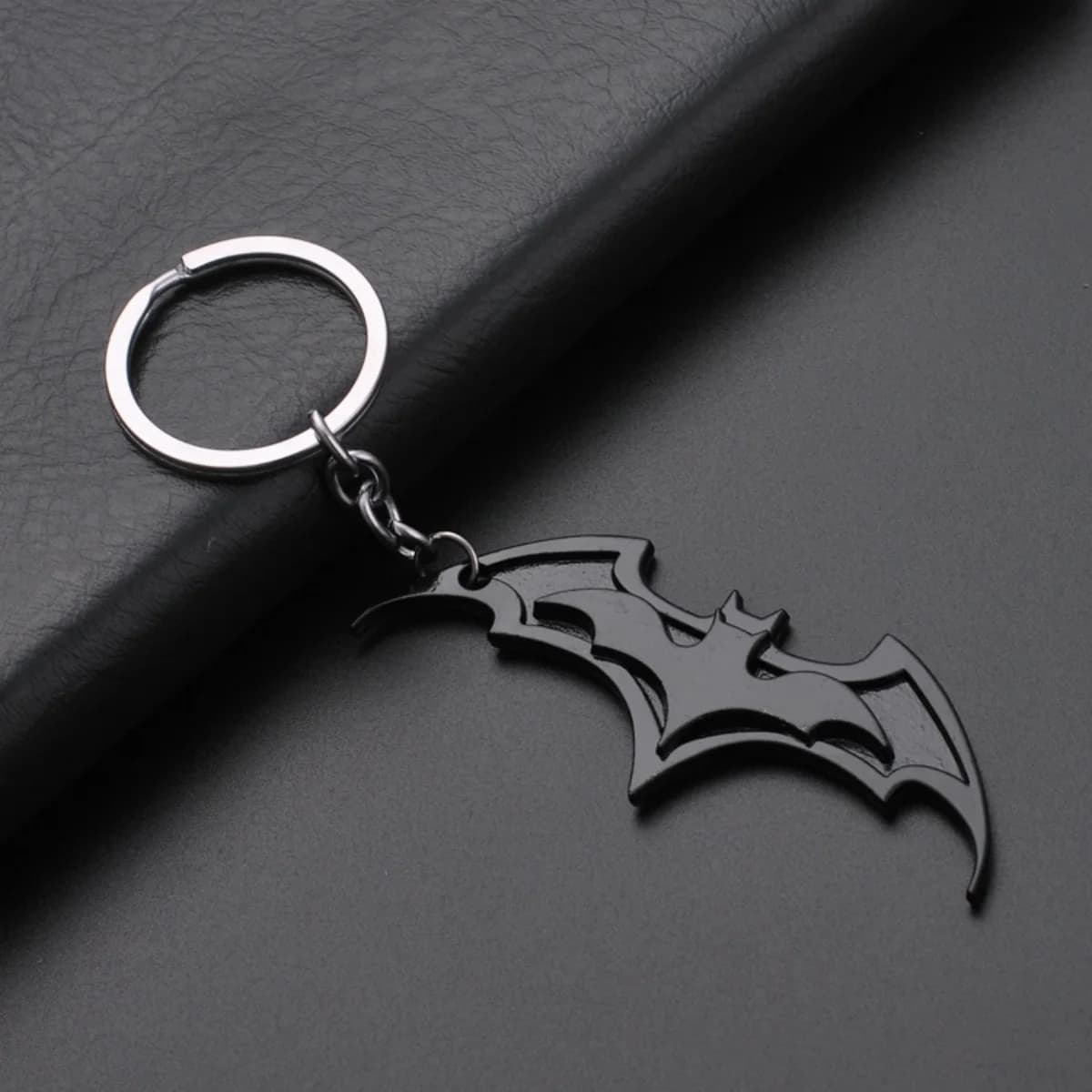 Porte-clés chauve-souris anime créatif - Porte-clés couple homme femme voiture haut de gamme