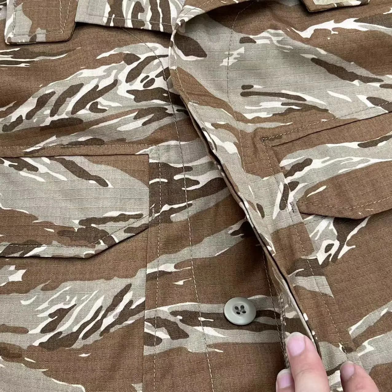 Combinaison tactique Desert Tiger - Camouflage désertique pour pêche côtière
