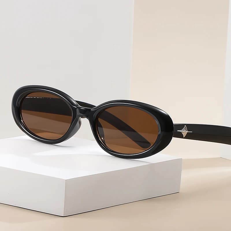 Lunettes Y2K pêche - Style ovale steampunk avec clous pour pêche rétro et tendance