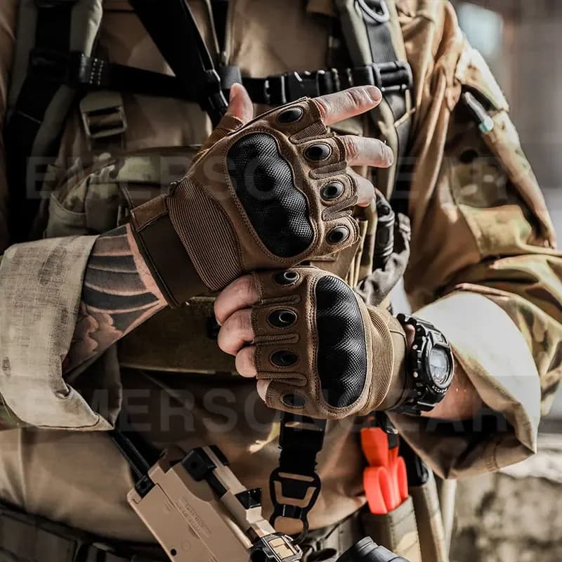 Gants tactiques demi-doigts Emersongear EM9348 - Précision optimale pour pêche à la mouche et lancer