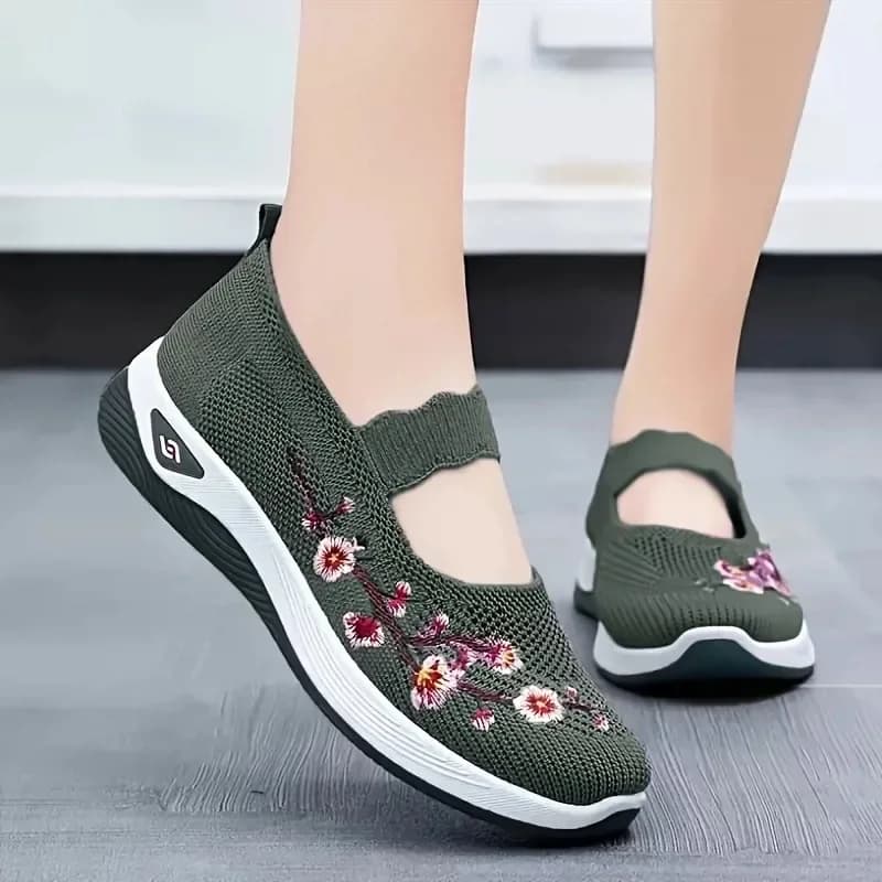 Chaussures sneakers femme 2025 été casual respirantes brodées semelle épaisse abordables livraison gratuite