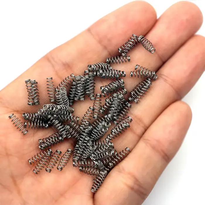 Hameçons à ressort avec amorceur intégré 100PCS pour carpe et pêche au feeder - Acier inoxydable