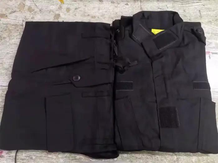 Combinaison tactique Tom ACU édition noire - Tenue pêche style PMC pour approche moderne discrète