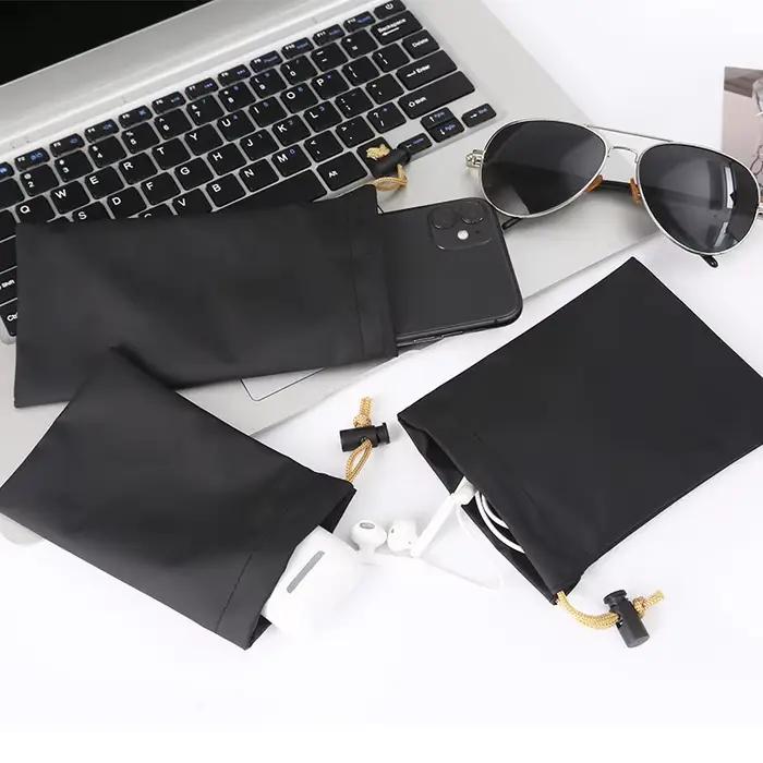 2 sacs étanches en cuir PU pour casque audio pêche avec cordon de serrage protection
