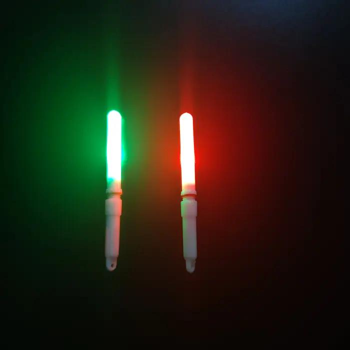 10 bâtons lumineux pêche de nuit avec piles CR425 - accessoire flotteurs lumineux attracteur lampe B651