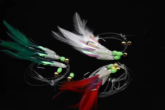 Hameçons plume Mrlurion 3 bras pour pêche en mer bar et maquereau avec montage sabiki