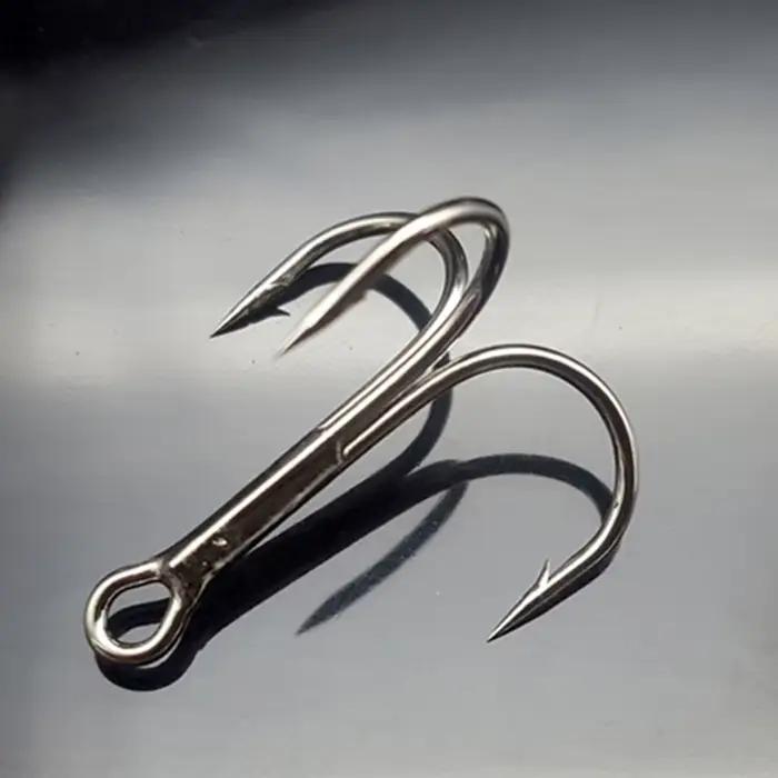 Lot de 50 hameçons triples pêche DG04, acier haute carbone avec ardillon, boîte de rangement, noir et argent