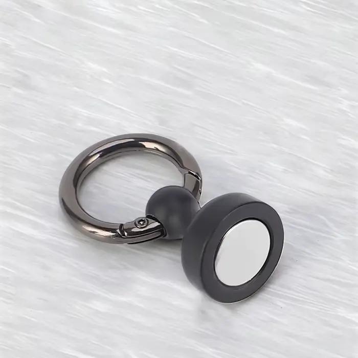 Porte-épuisette magnétique MRC en acier avec mousqueton alu et dragonne pour pêche rapide et sécurisée